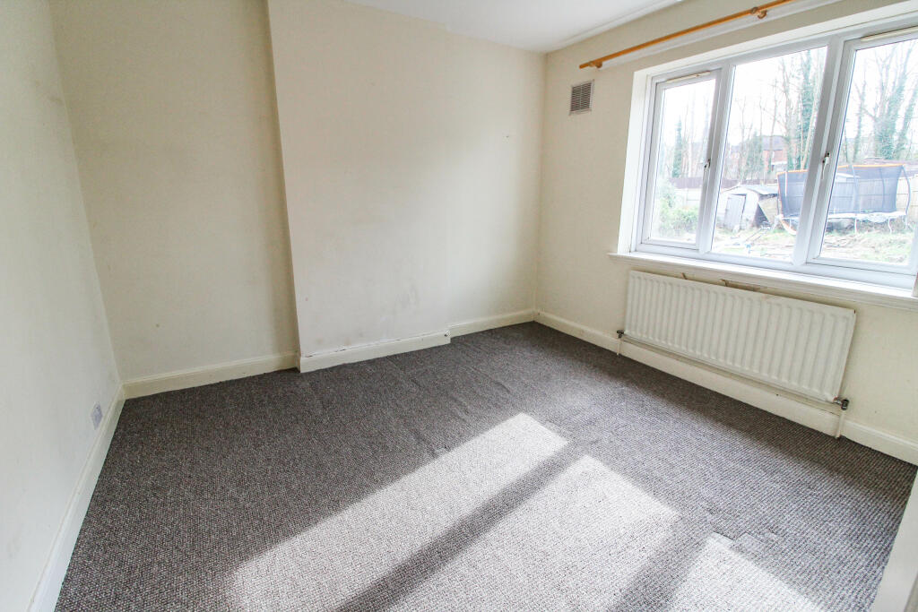 Additional property image - Abbey Road, Redditch, B97