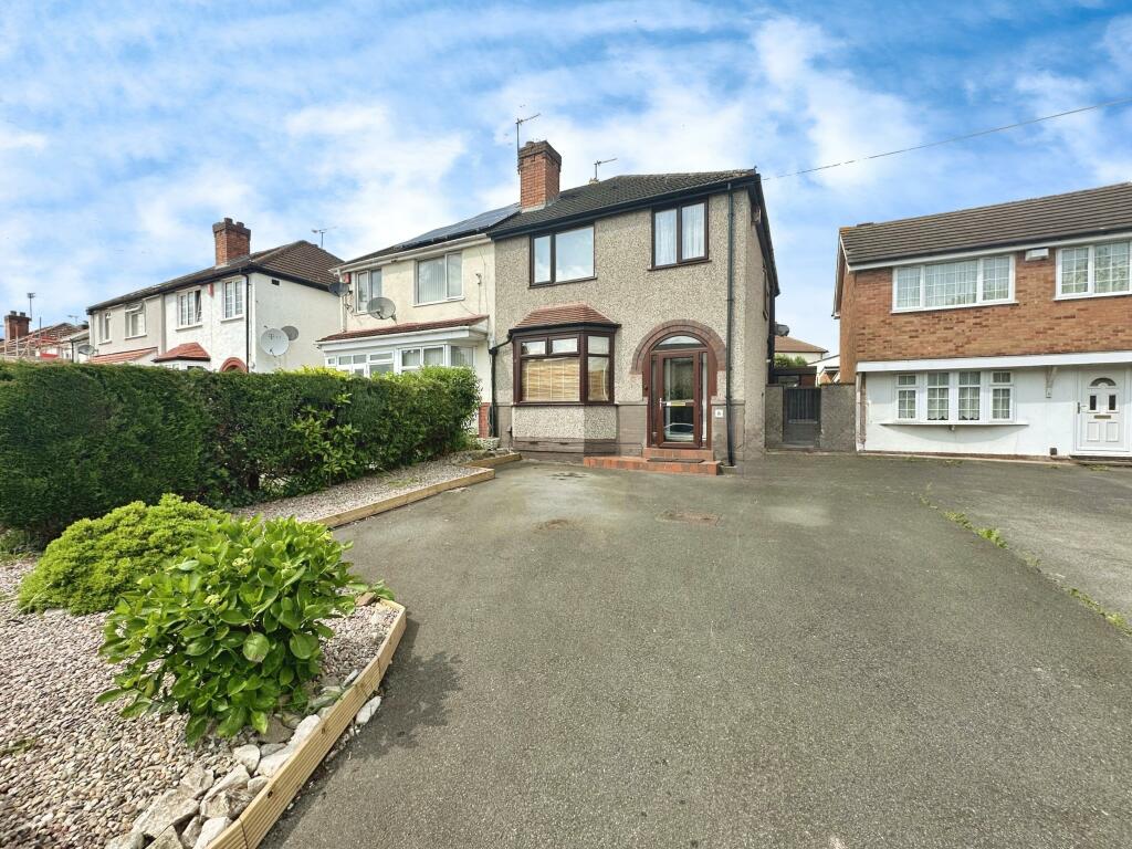 3 bedroom semidetached house for sale in Dunstall Avenue