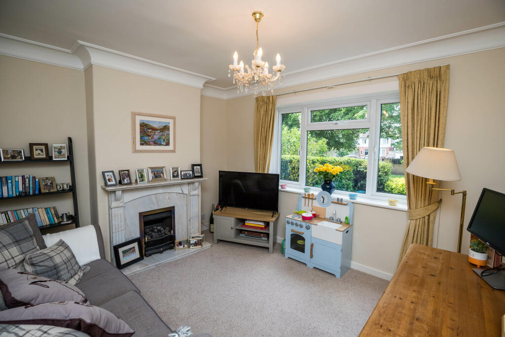 Additional property image - Selkirk Drive, Curzon Park, CH4