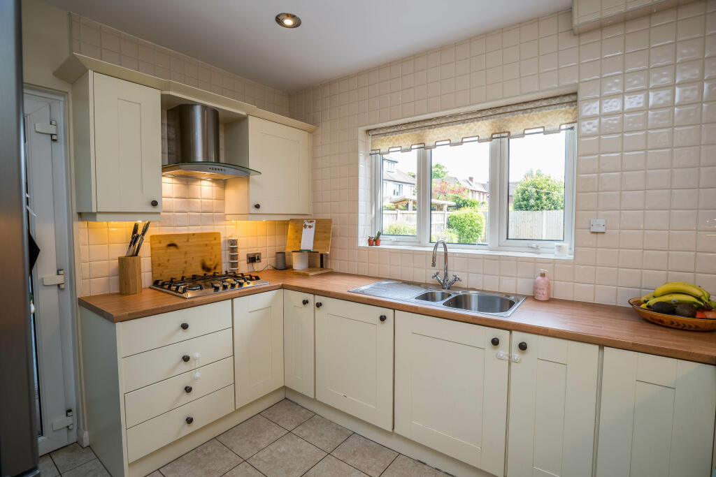 Additional property image - Selkirk Drive, Curzon Park, CH4