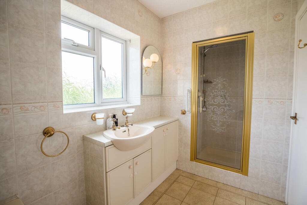 Additional property image - Selkirk Drive, Curzon Park, CH4