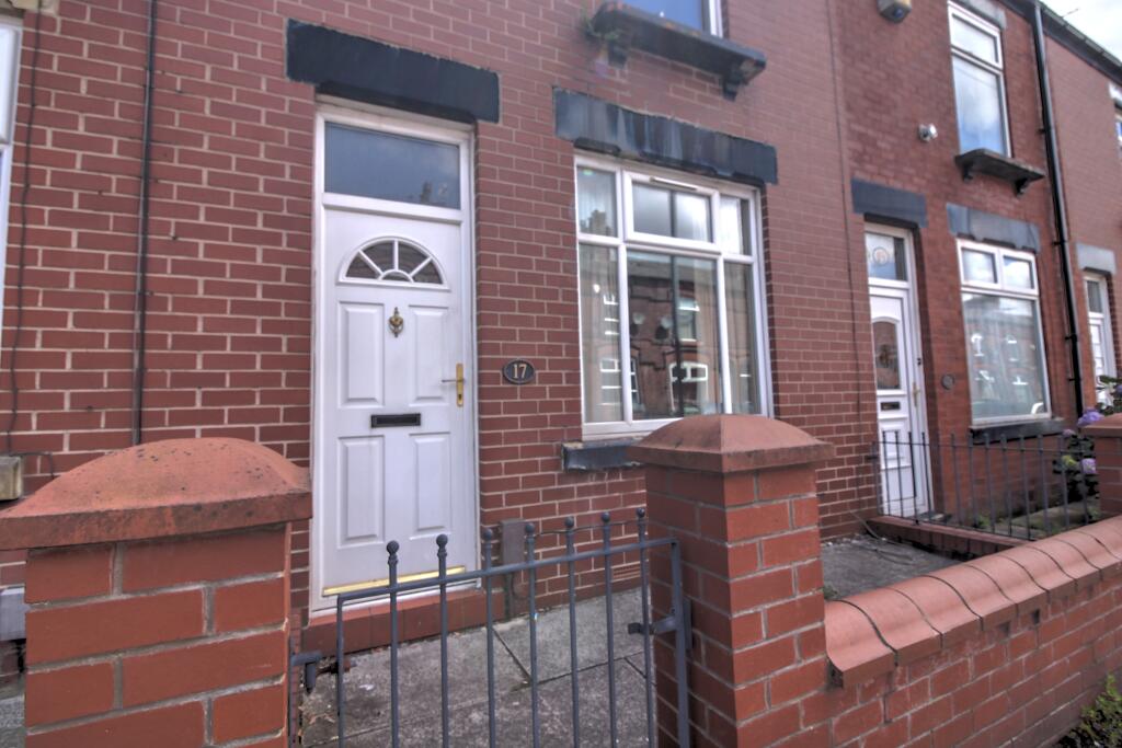 2 bedroom terraced house for sale in Kendal Road, Bolton, BL1
