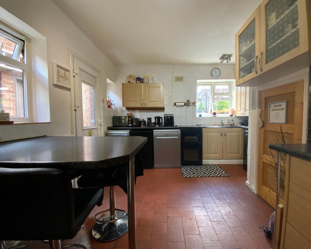 Additional property image - Bishop Hall Crescent, Bromsgrove, B60