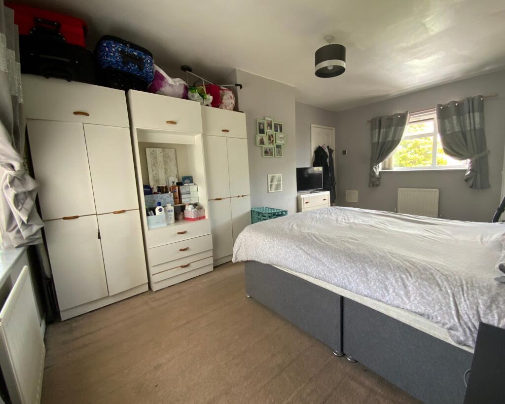 Additional property image - Bishop Hall Crescent, Bromsgrove, B60