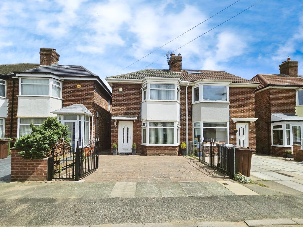 2 bedroom semidetached house for sale in Endsleigh Road, Liverpool, L22