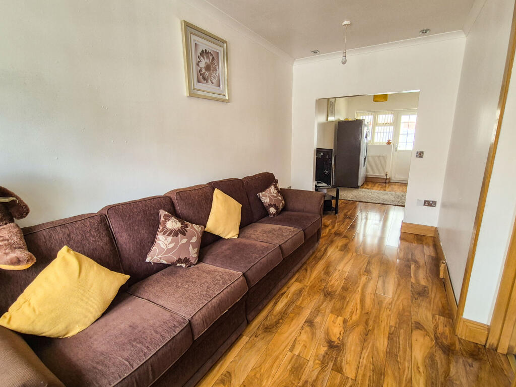 Additional property image - Attlee Close, Oldbury, B69