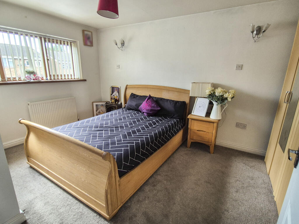 Additional property image - Attlee Close, Oldbury, B69