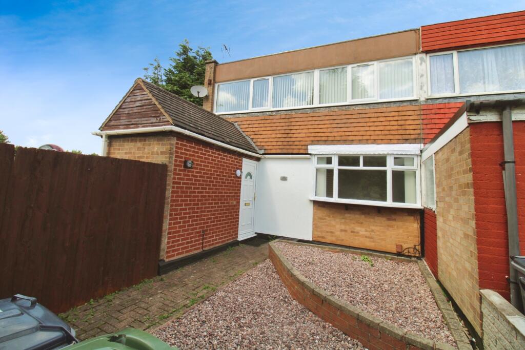 3 bedroom end of terrace house for sale in Bosworth Drive, Birmingham, B37