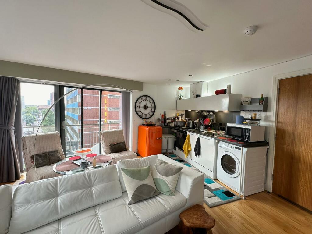 Additional property image - Fleet Street, Birmingham, B3