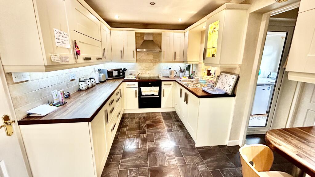 Additional property image - Red Spar Road, Burnley, BB10