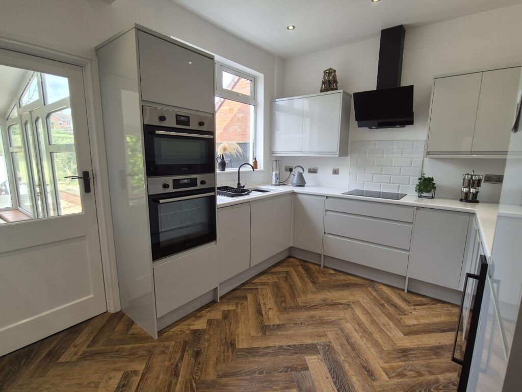 Additional property image - Furlong Lane, Halesowen, B63