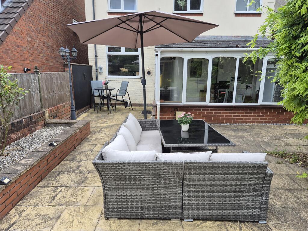 Additional property image - Furlong Lane, Halesowen, B63