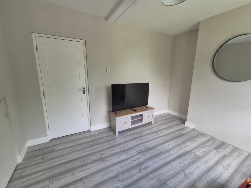 Additional property image - Butchers Lane, Halesowen, B63