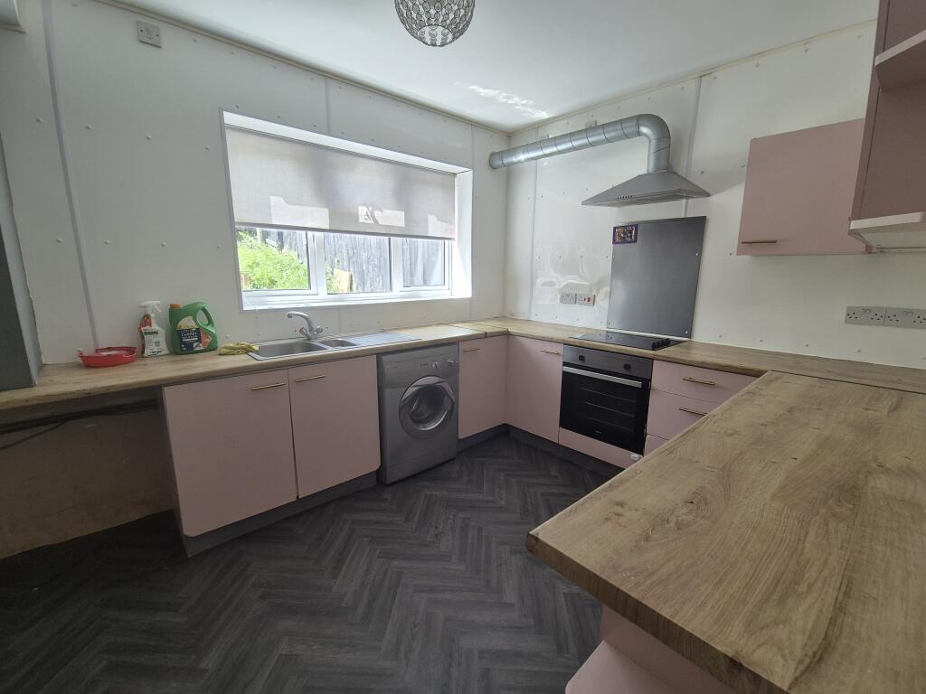 Additional property image - Butchers Lane, Halesowen, B63