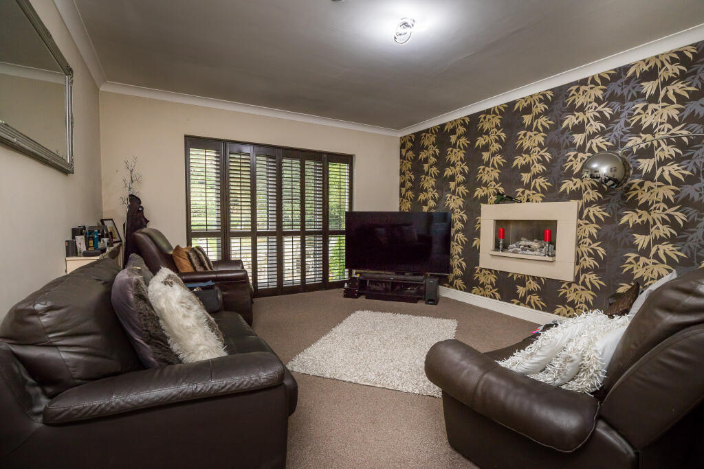 Additional property image - Yew Tree Avenue, Chester, CH1
