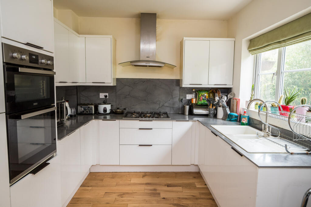 Additional property image - Yew Tree Avenue, Chester, CH1