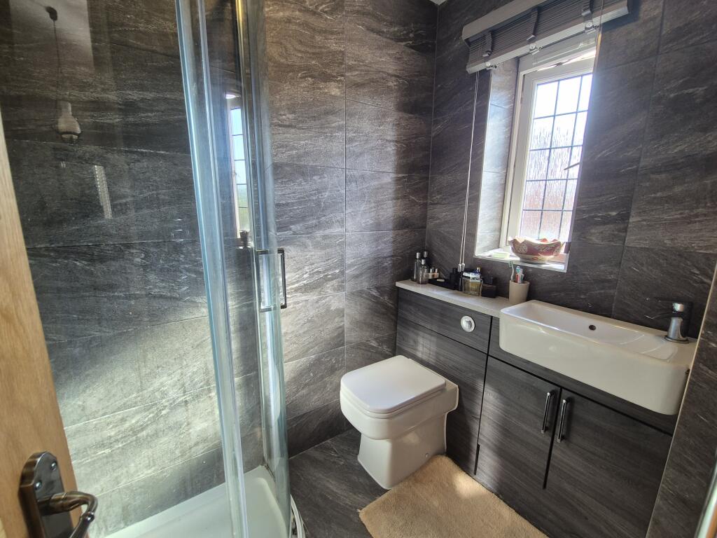 Additional property image - Macdonald Close, Oldbury, B69