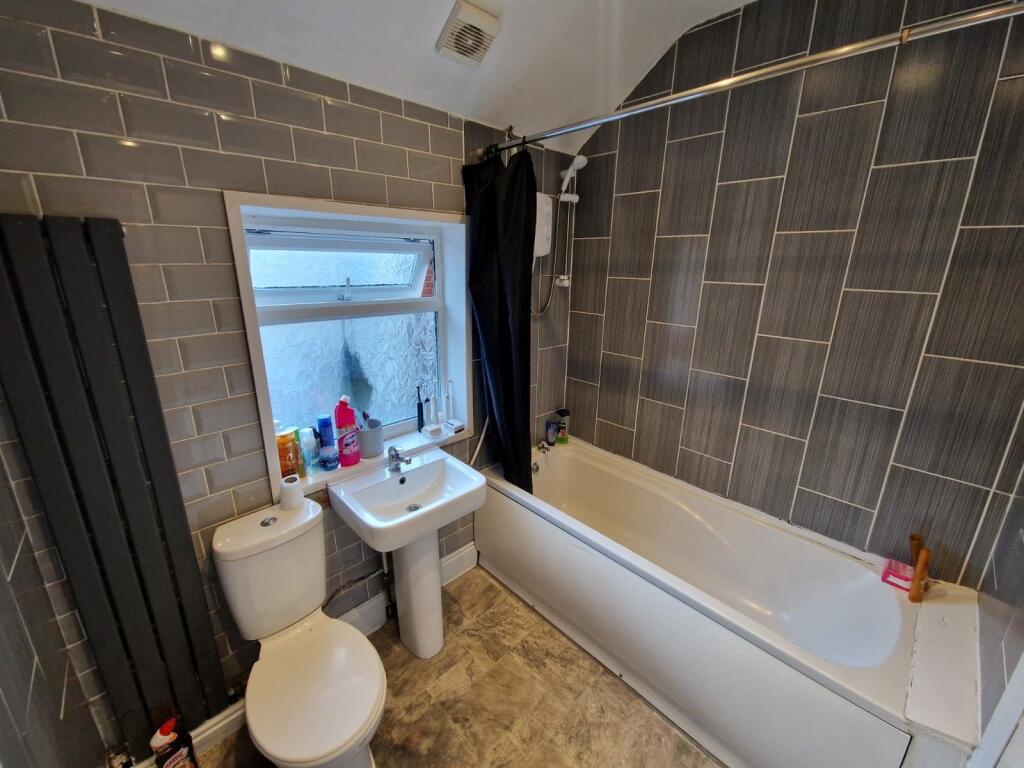 Additional property image - Hallewell Road, Birmingham, B16