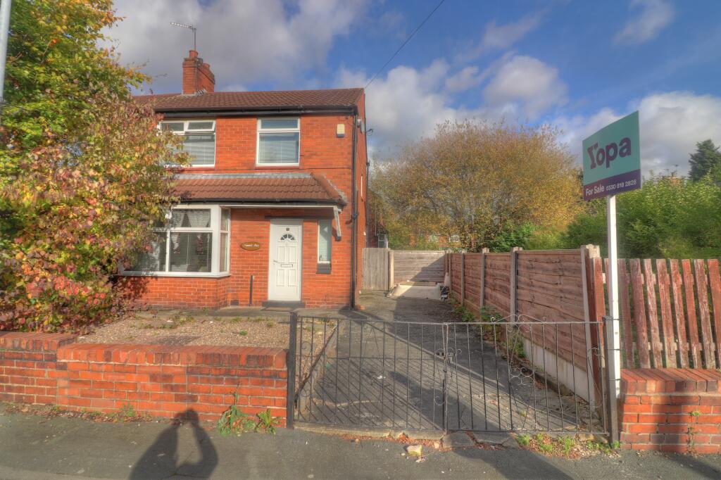2 bedroom semidetached house for sale in Lisburn Road, Manchester, M40
