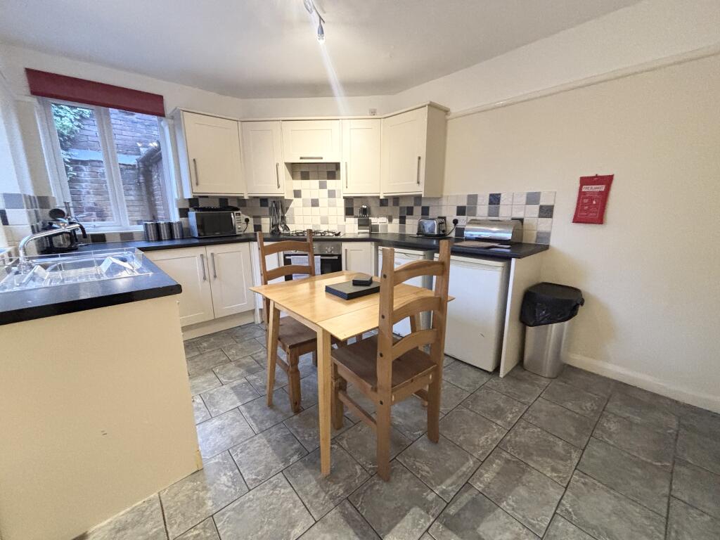 Additional property image - Handbridge, Chester, CH4