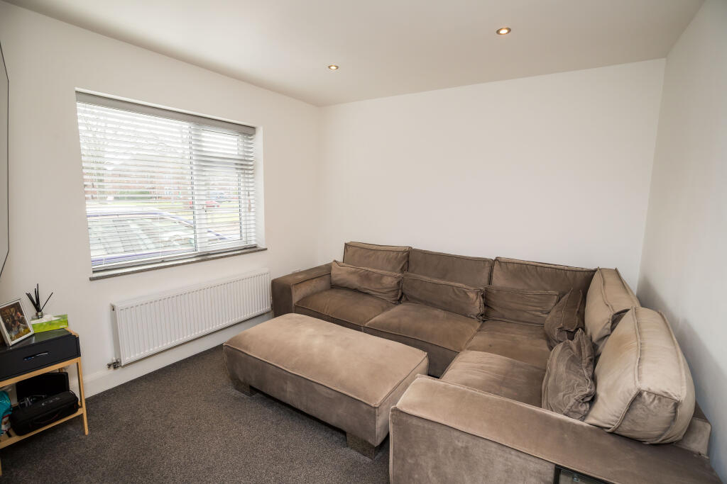 Additional property image - Circular Drive, Chester, CH4
