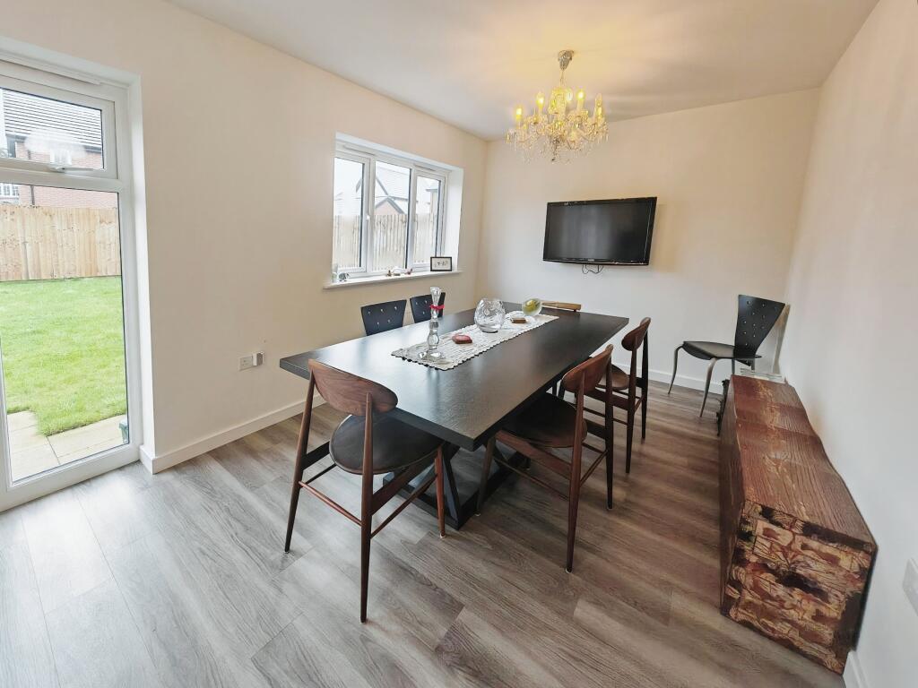 Additional property image - Teal Way, Wistaston, Crewe, CW2