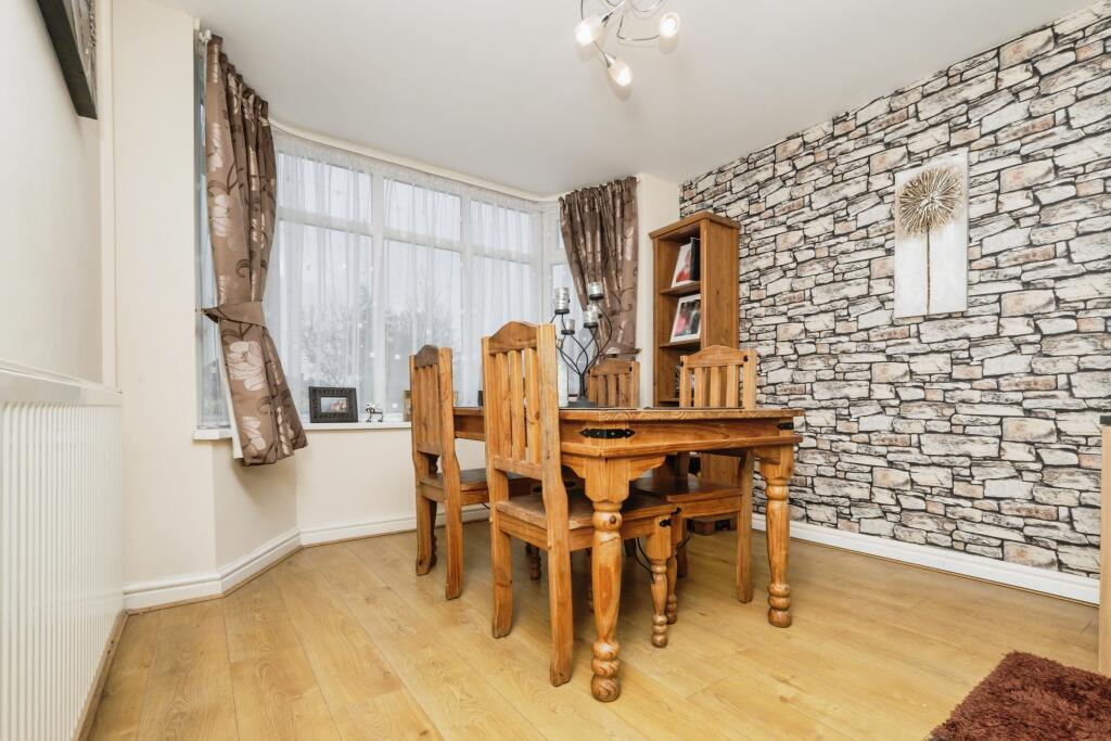 Additional property image - Farnworth Grove, Castle Bromwich, Birmingham, B36