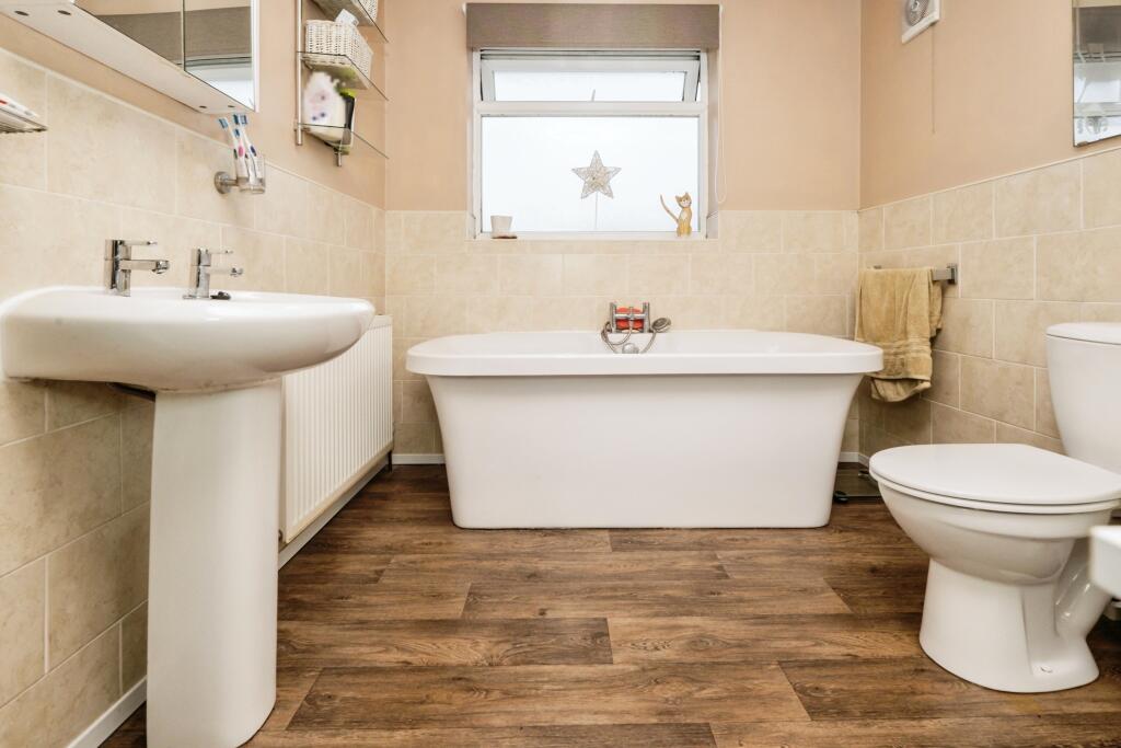 Additional property image - Farnworth Grove, Castle Bromwich, Birmingham, B36