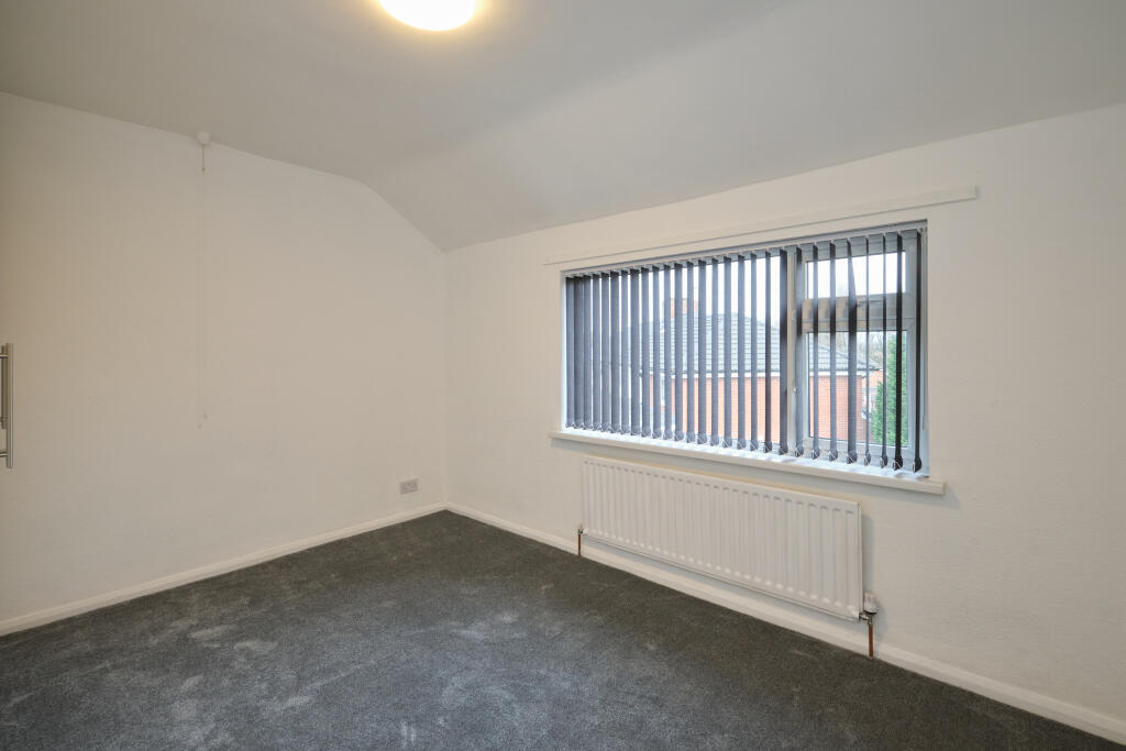 Additional property image - Warley Road, Oldbury, B68