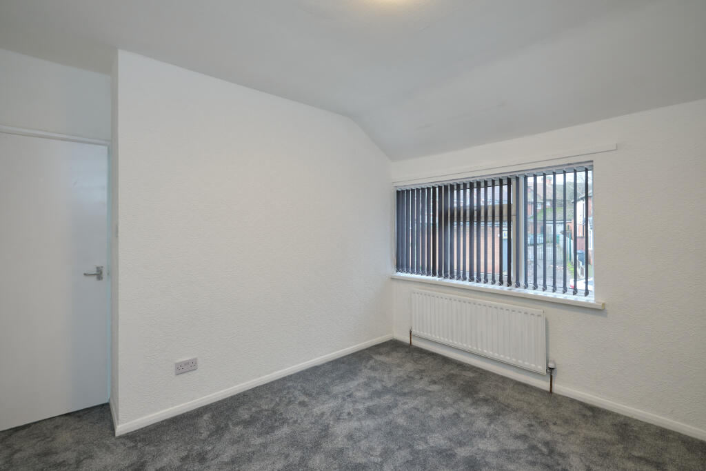 Additional property image - Warley Road, Oldbury, B68