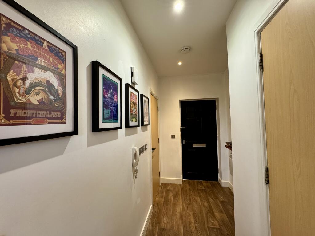 Additional property image - Ascote Lane, Dickens Heath, Solihull, B90
