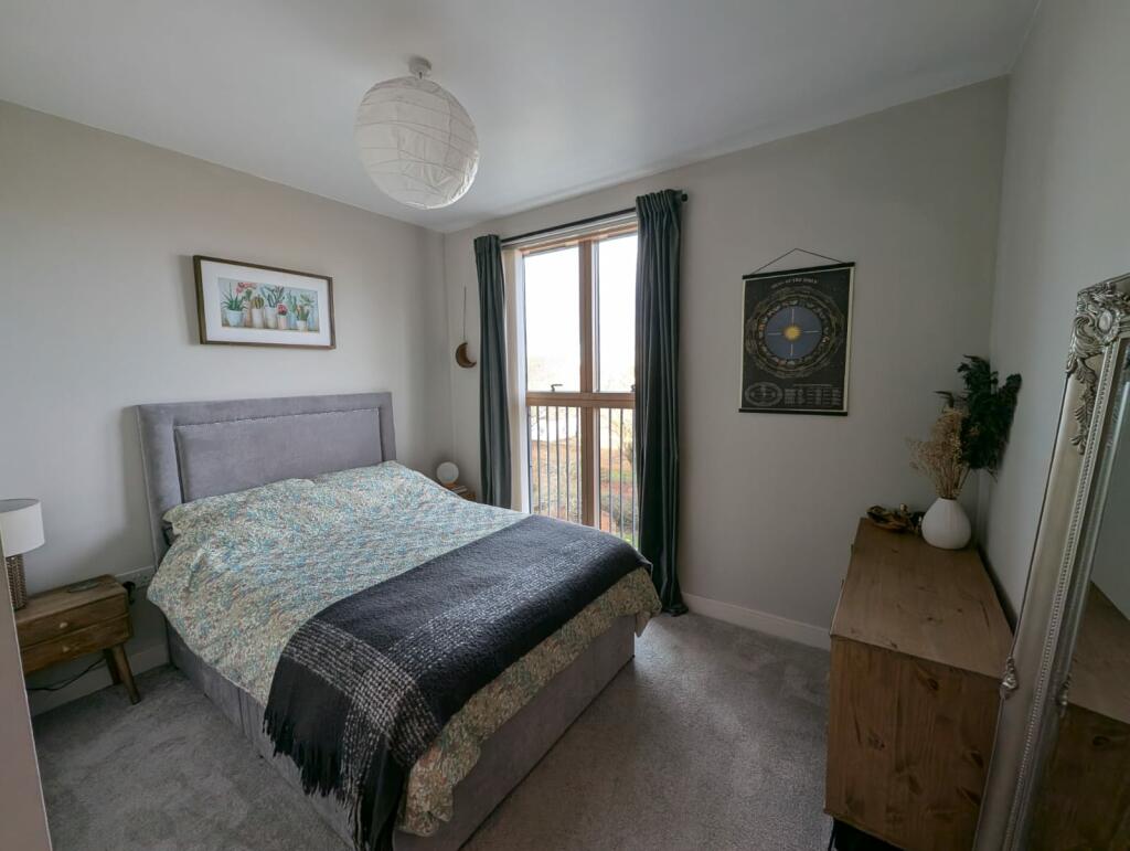 Additional property image - Ascote Lane, Dickens Heath, Solihull, B90