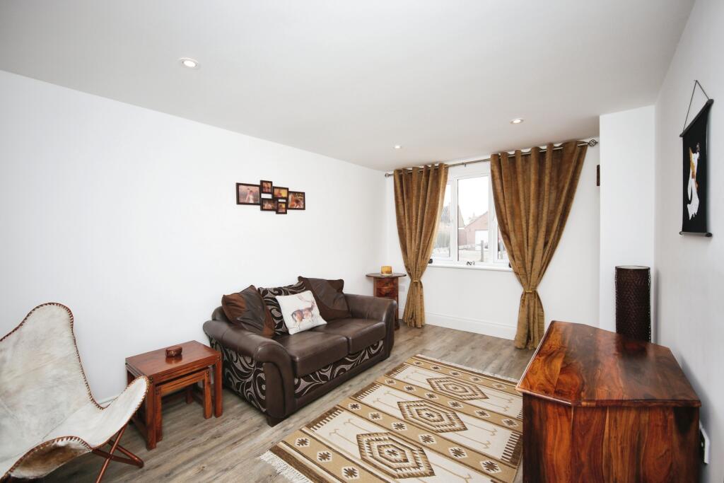 Additional property image - Westholme Road, Alcester, B50