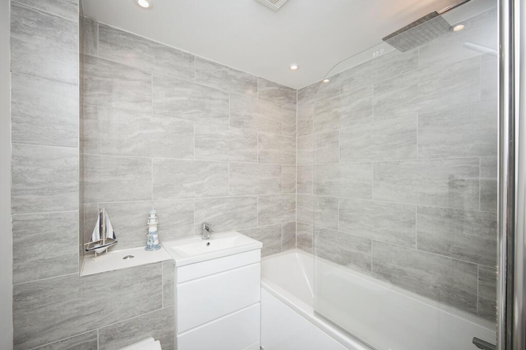 Additional property image - Westholme Road, Alcester, B50