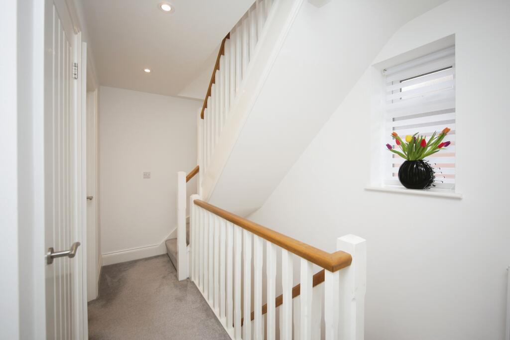 Additional property image - Westholme Road, Alcester, B50