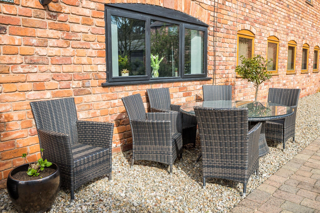Additional property image - Little Heath Road, Chester, CH3