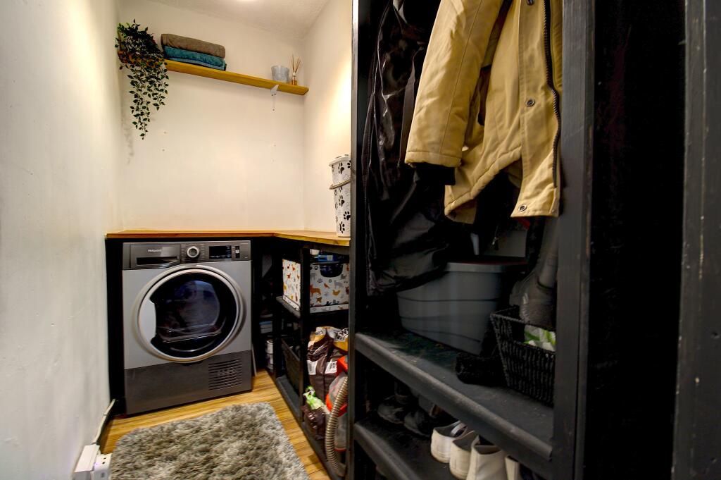 Additional property image - Eringden, Tamworth, B77