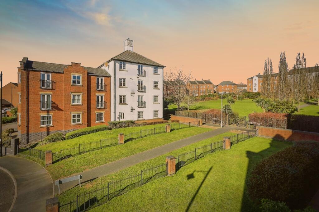 Additional property image - Horseshoe Crescent, Birmingham, B43