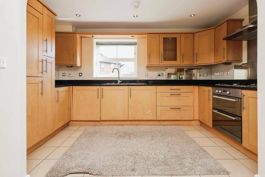 Additional property image - Horseshoe Crescent, Birmingham, B43