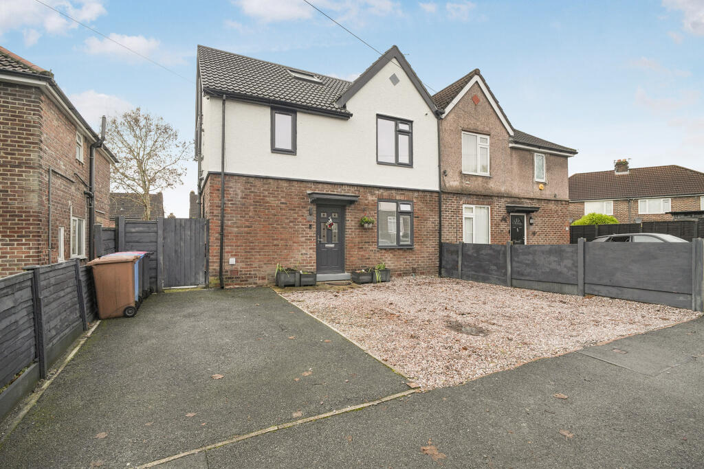 Main image of property: Green Avenue, Manchester, M27