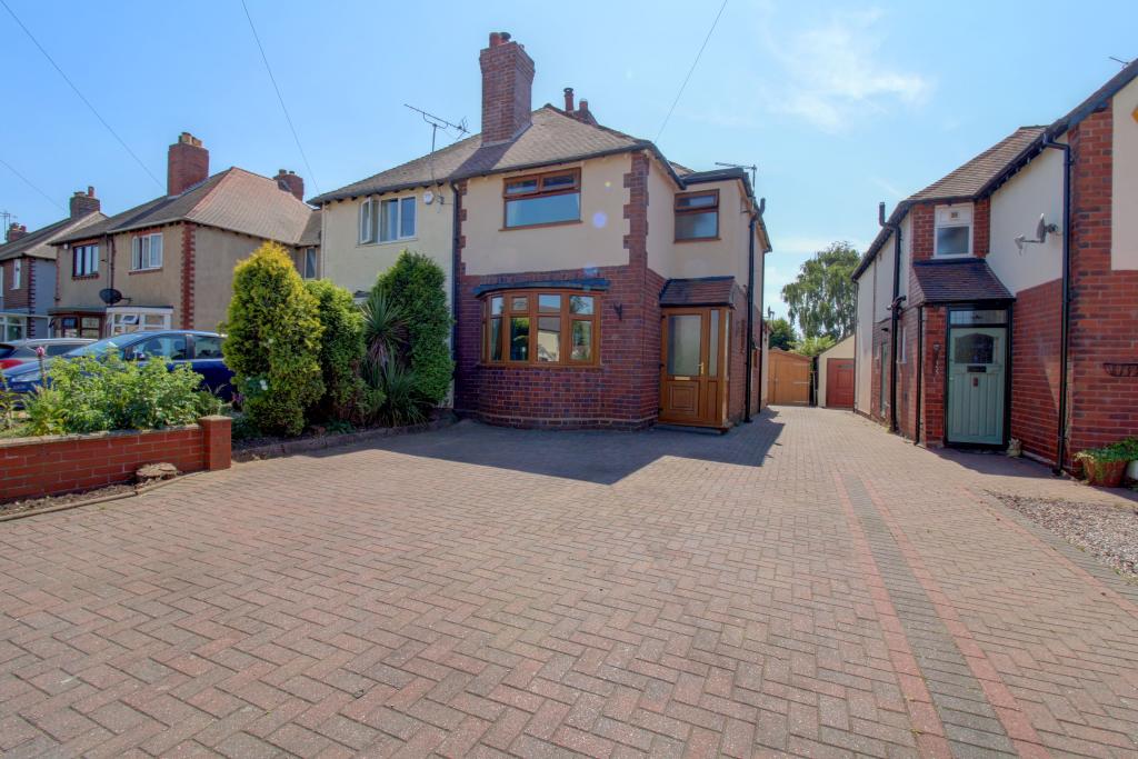 3 bedroom semidetached house for sale in Walsall Road, Walsall, WS6