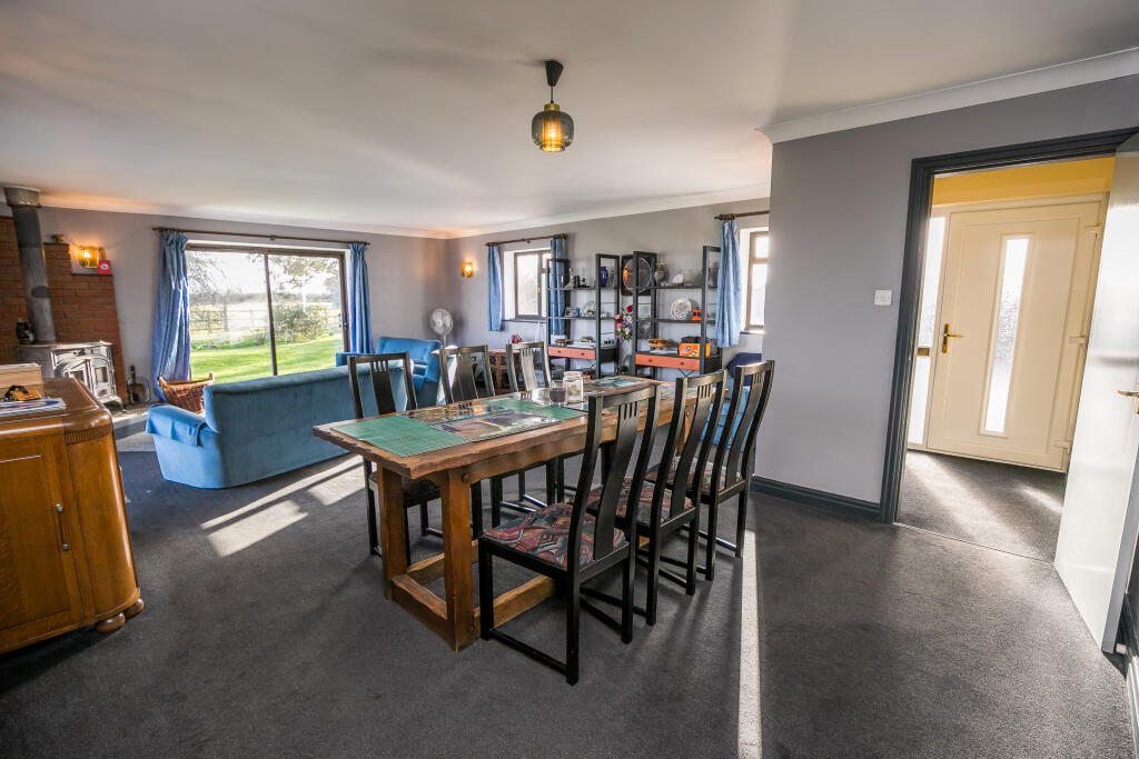 5 bedroom bungalow for sale in Bowling Bank, Wrexham, LL13