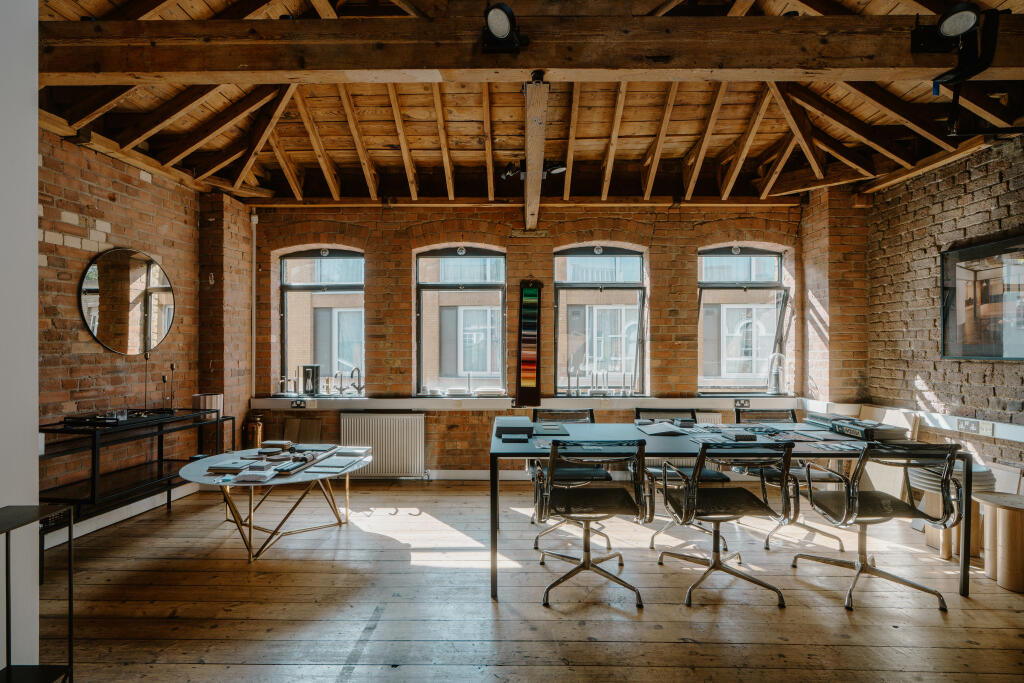 Main image of property: 183-185 Bermondsey Street, London, SE1 3UW