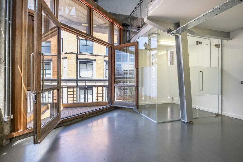 Main image of property: 21 Queen Elizabeth Street, London, SE1 2PD