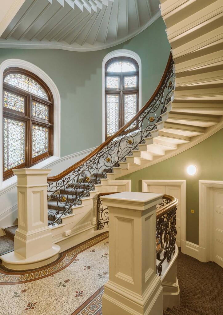 Main image of property: 2 Bloomsbury Square, London, WC1A 2RL