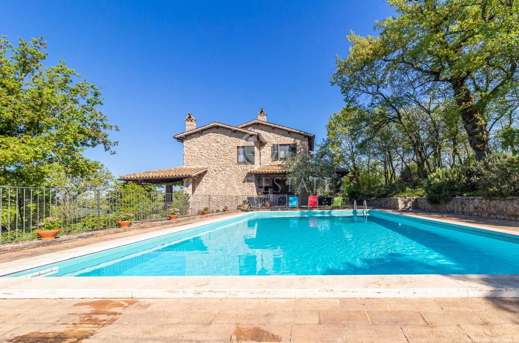 3 bedroom Farm House for sale in Umbria, Terni, Baschi