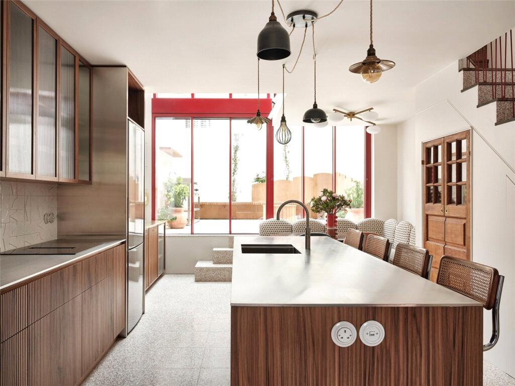 Main image of property: Denbigh Terrace, Notting Hill, London, W11