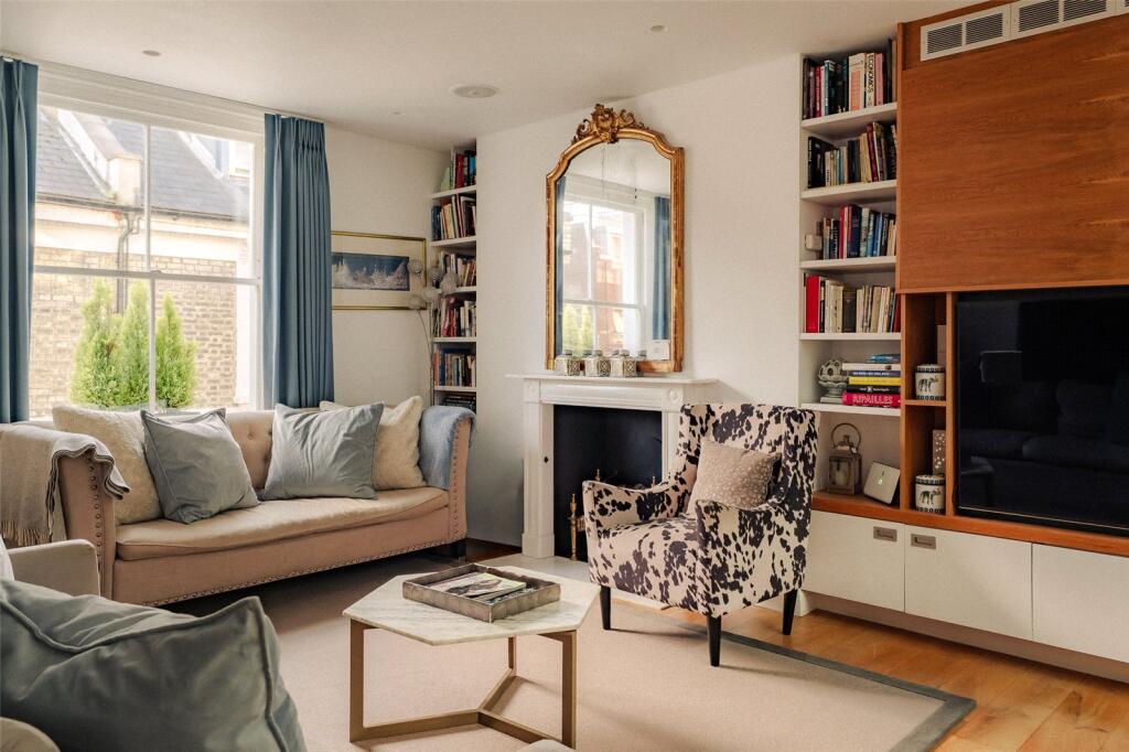 Main image of property: Pembroke Mews, Kensington, W8