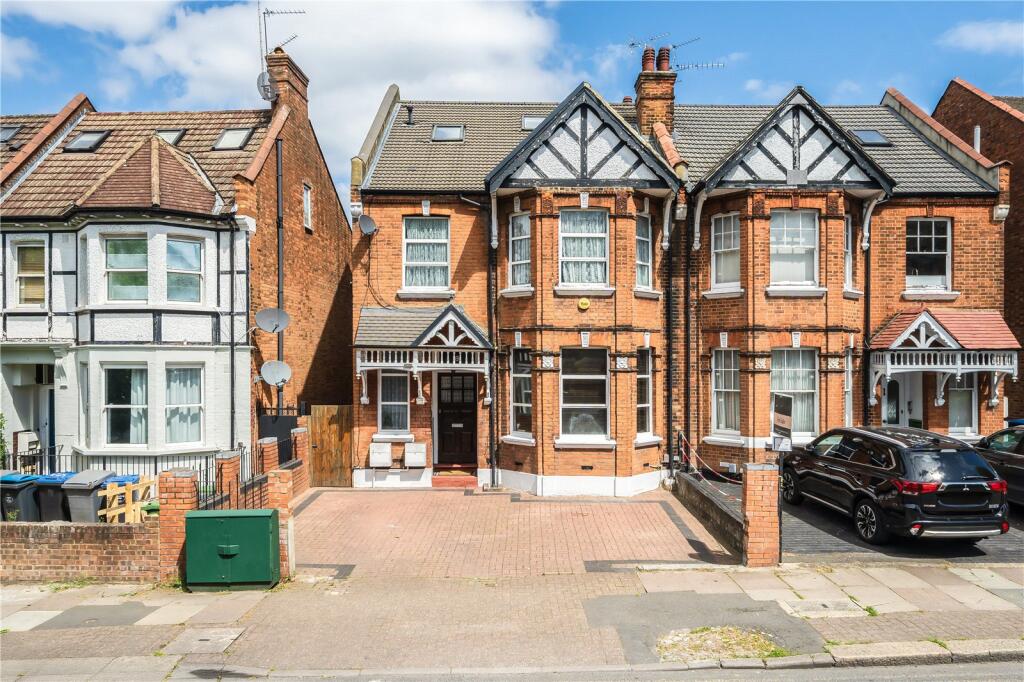 Main image of property: Brondesbury Park, London, NW2