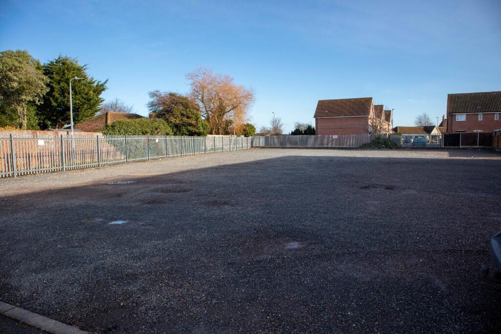 Additional property image - Jaywick Lane, Clacton-On-Sea, Essex, CO16
